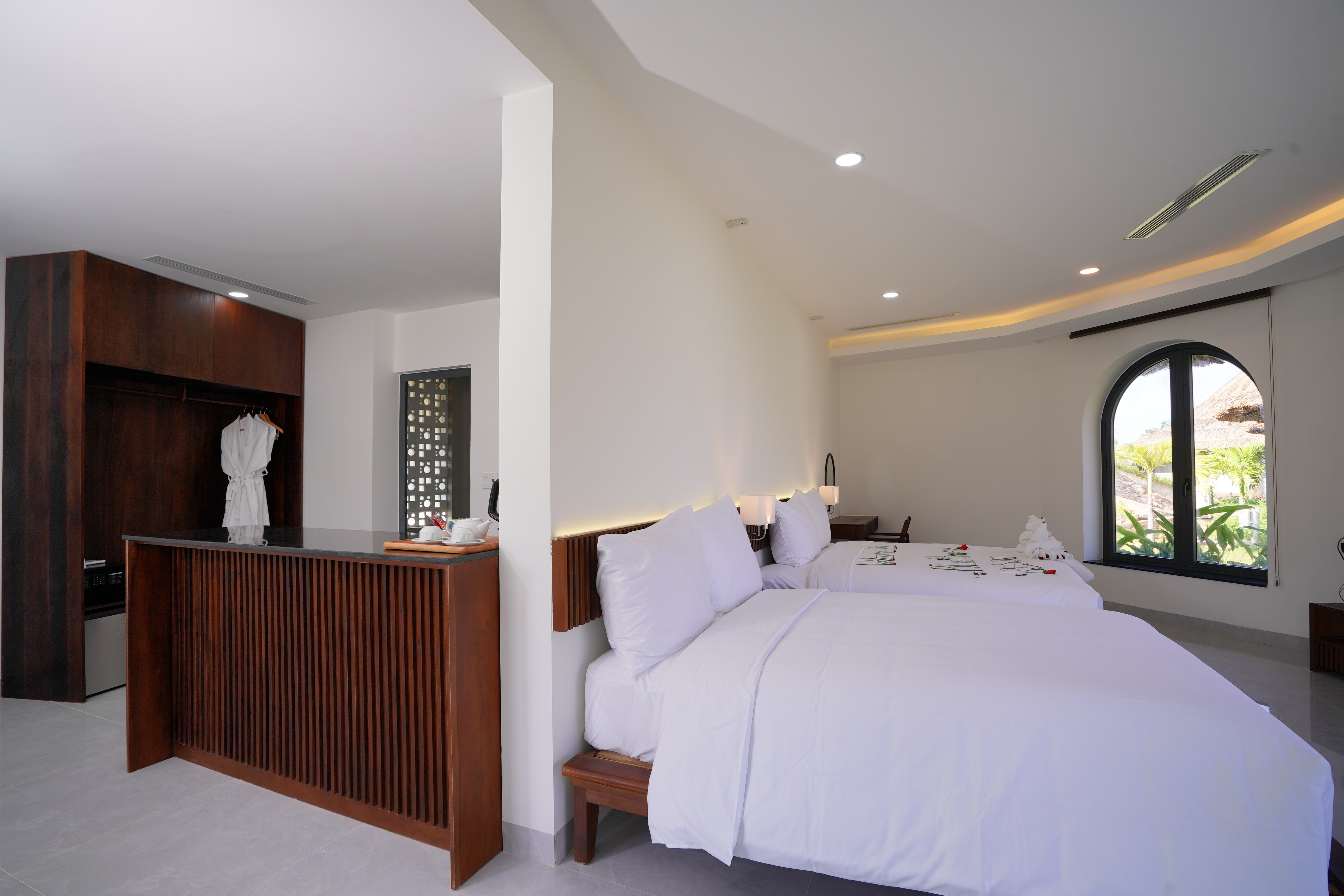Tropical Retreat Suite (Double bed+ Twin bed) 90m²